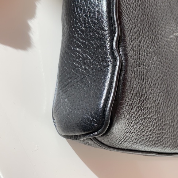 Briefcase - Picture 4 of 6